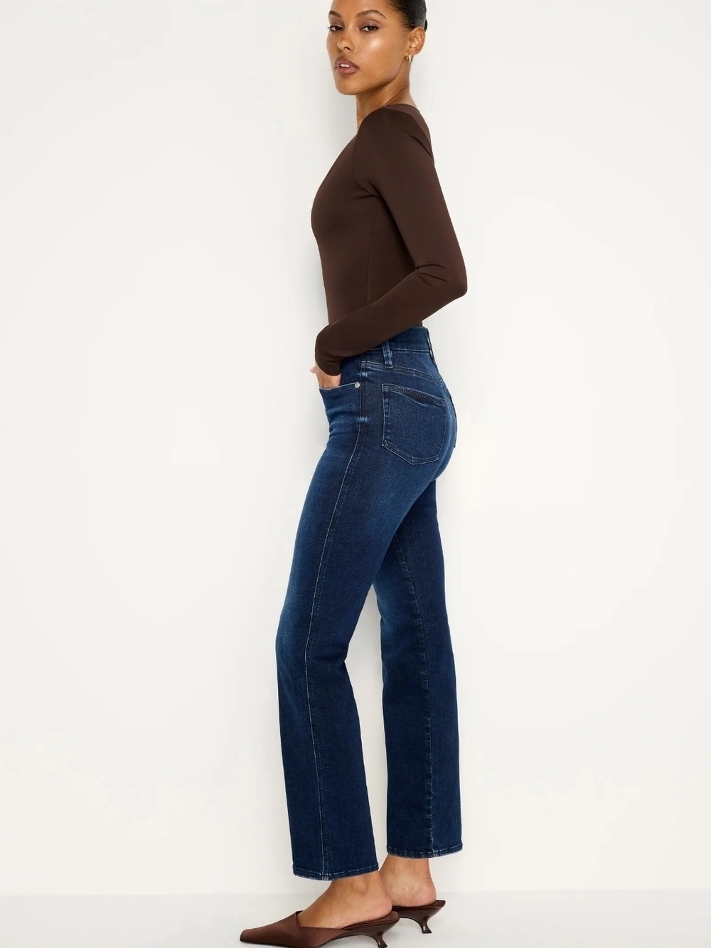 Good American Always Fits Good Curve Straight Jeans 00-4